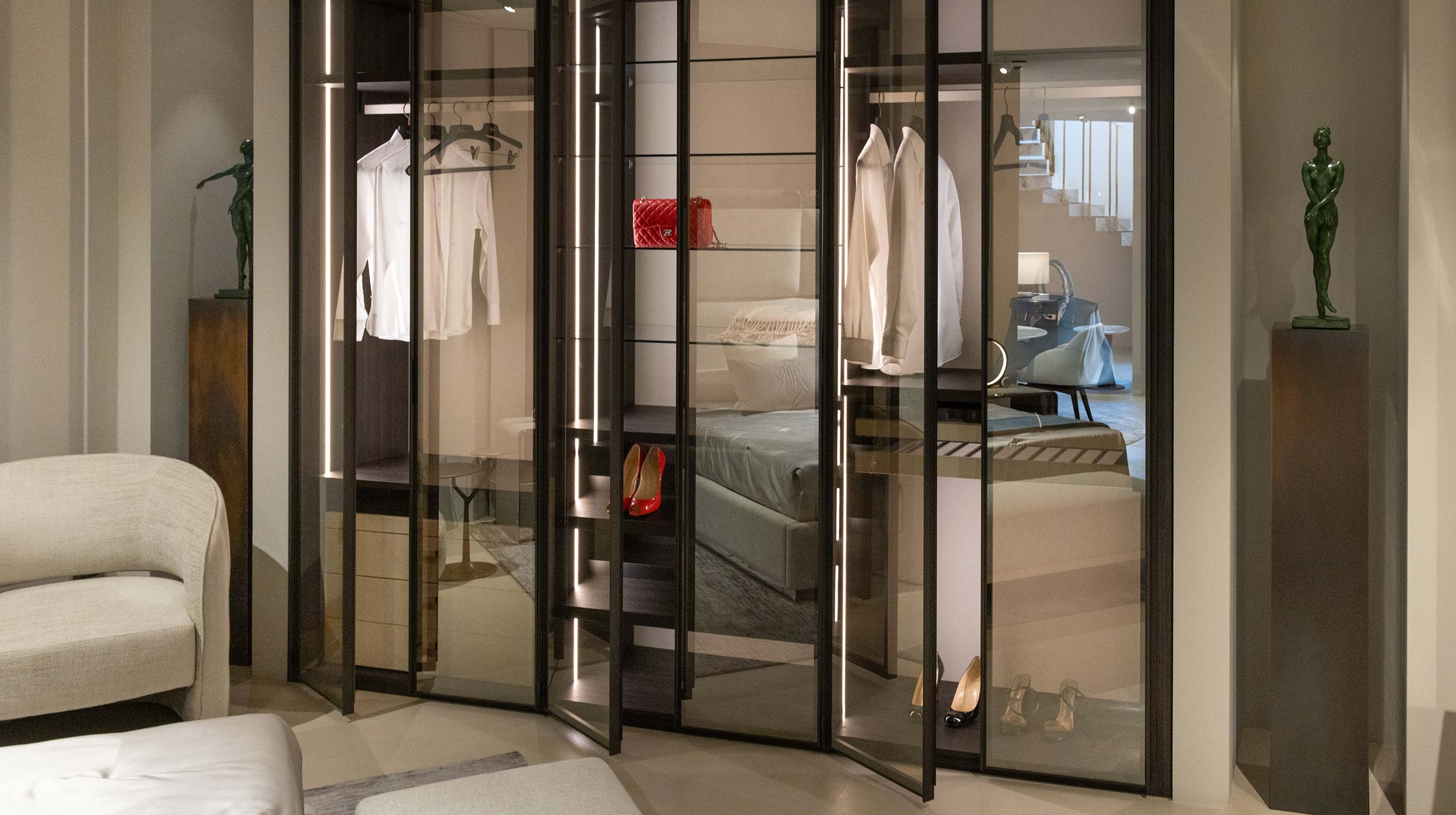 Slider_SHOWROOM_MILANO3.jpg
